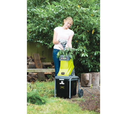 Садовый измельчитель Ryobi RSH2545B