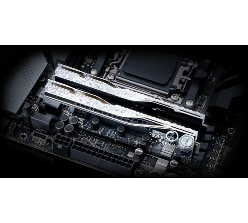 Оперативная память G.Skill Trident Z5 Royal Neo 2x48ГБ DDR5 6000 МГц F5-6000J2836F48GX2-TR5NS