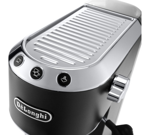 Рожковая кофеварка DeLonghi Dedica EC 685.BK