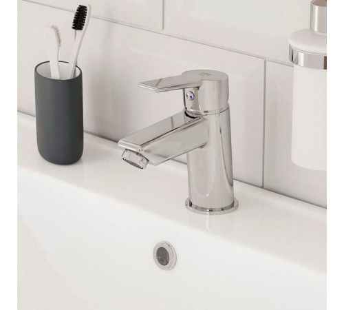 Смеситель Milardo Stripe STRSB00M01