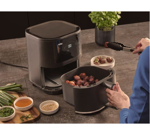 Аэрогриль аэрофритюрница Braun MultiFry 3 HF 3030