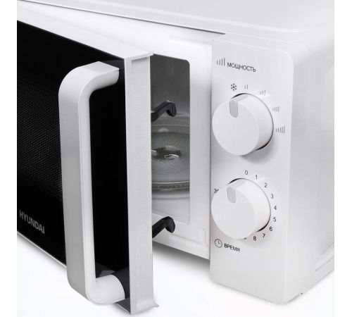 Микроволновая печь Hyundai HYM-M2038