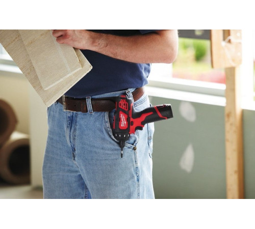 Винтоверт Milwaukee M12 M12BD-0 4933441910 без АКБ