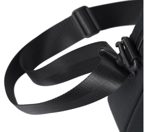 Сумка для ноутбука Rivacase 8335 черный