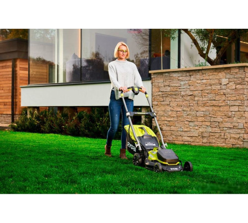 Колёсная газонокосилка Ryobi RY18LMX40A-0 без АКБ