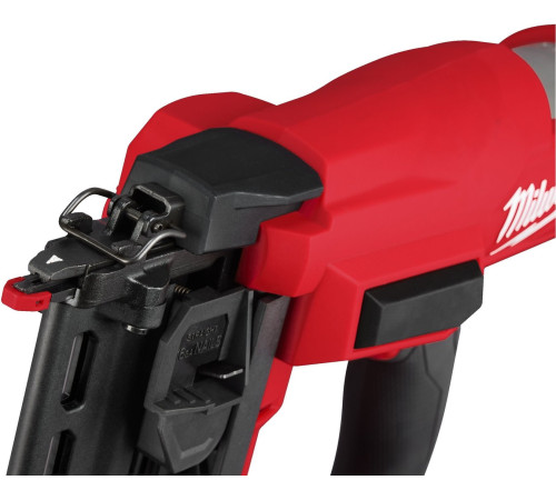 Milwaukee M18 FN16GS-0X Fuel 4933493353 без АКБ, кейс