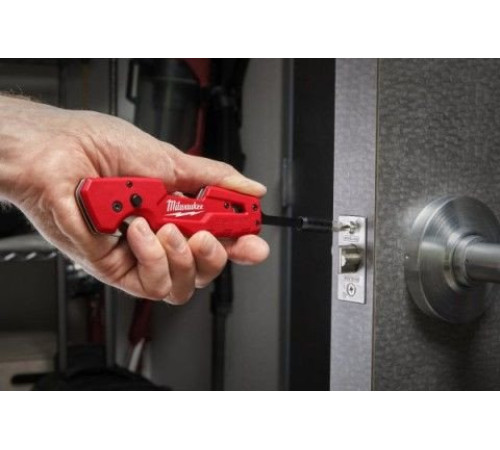 Нож строительный Milwaukee 4932492454