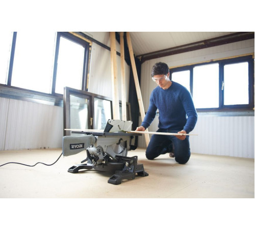 Станок Ryobi RTS1800-G