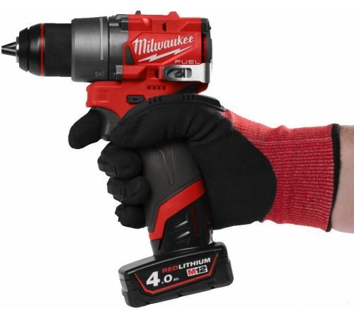 Дрель-шуруповерт Milwaukee M12 FUEL M12FDD2-402X 4933479874 с 2-мя АКБ 4 Ач, кейс