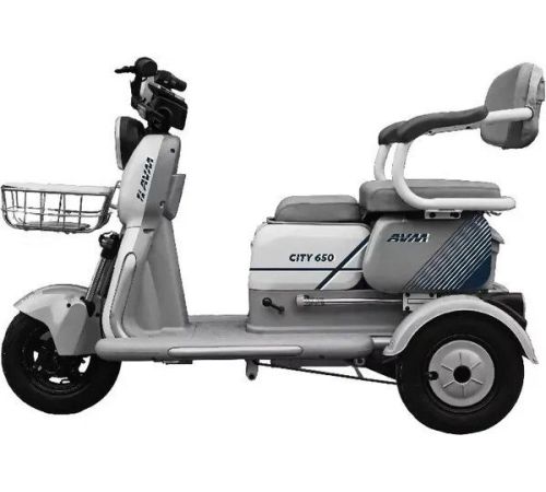 Электроскутер AVM City 650