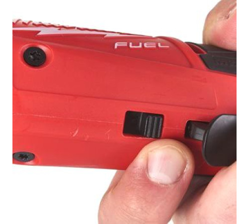 Трещотка Milwaukee M12 FIR38LR-0 4933471500 без АКБ