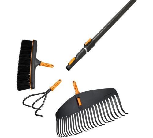 Грабли веерные Fiskars 1080673