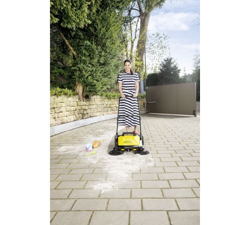 Подметальная машина Karcher S 4 Twin 1.766-360.0