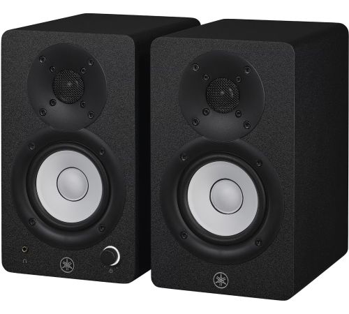 Монитор ближнего поля Yamaha HS3 черный