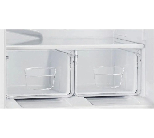 Холодильник Indesit ES 18 A