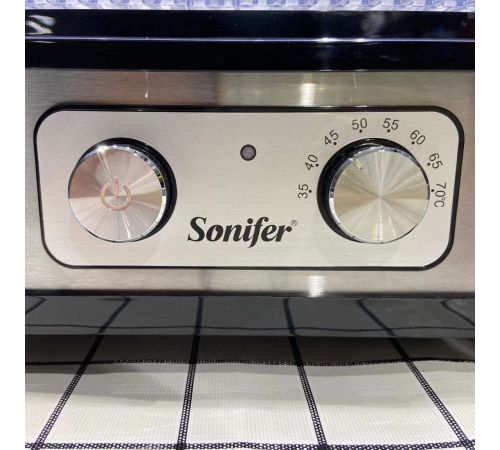 Сушилка для овощей и фруктов Sonifer SF-4017