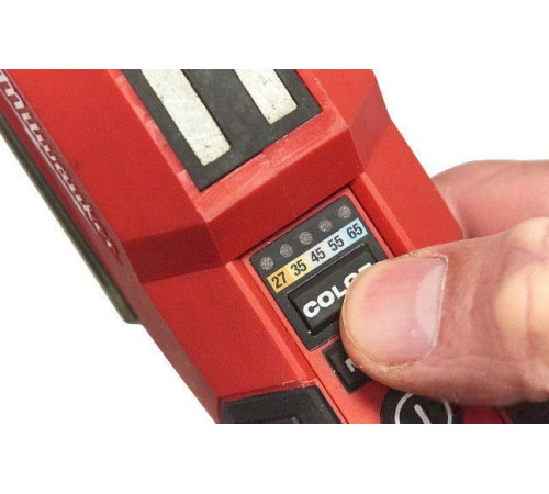 Фонарь Milwaukee M12 CML-401 с 1-им АКБ