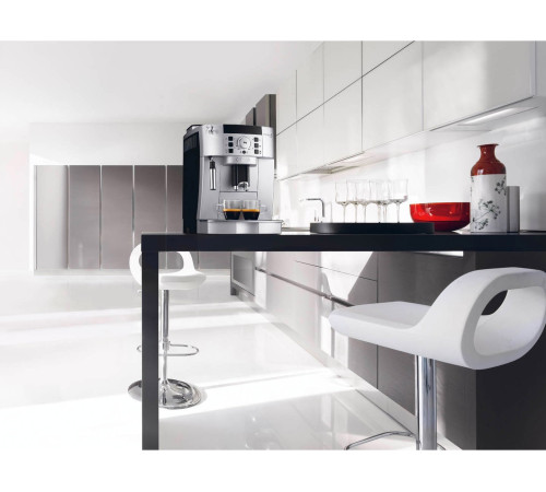Кофемашина DeLonghi Magnifica S ECAM 22.110.SB