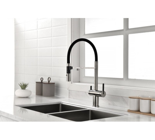 Смеситель Paulmark Gravity Gr213888-BS стальной/нержавеющая сталь