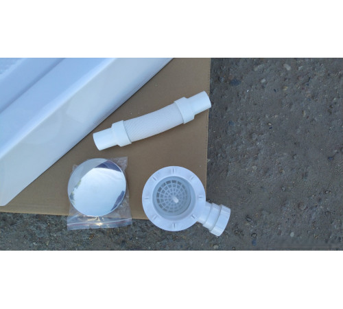 Душевой поддон Adema Р39 90x90