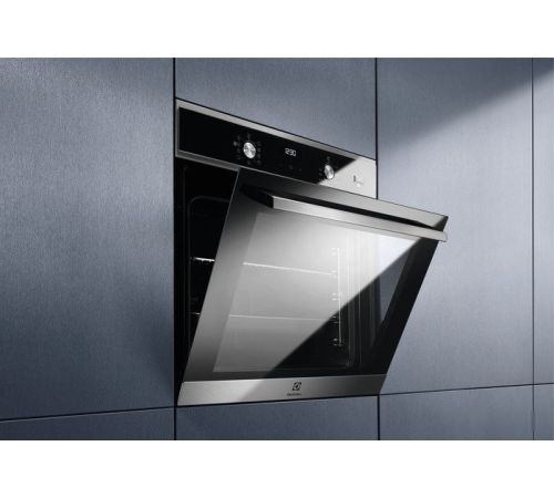 Электрический духовой шкаф Electrolux EOD5C71X