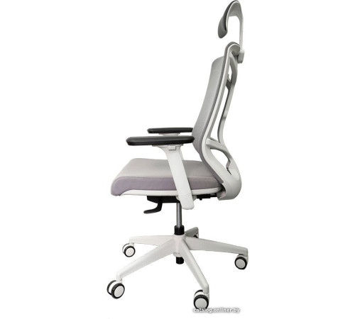 Офисное кресло Chair Meister Nature II серая крестовина, серый