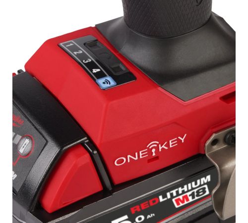 Гайковерт Milwaukee M18ONEFMTIW2FC12-0X 4933493413 без АКБ, кейс