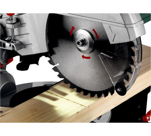 Дисковая циркулярная пила Metabo KS 216 M 610216000