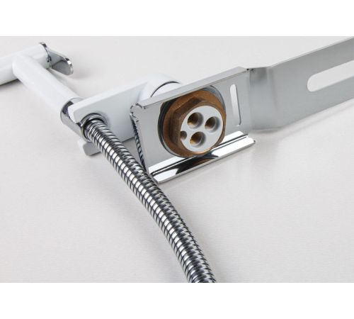 Смеситель с лейкой для биде AV Engineering AVSET05WT