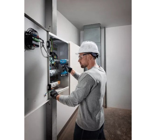 Ударная дрель-шуруповерт Bosch GSB 183-LI Professional 06019K9100 с 2-мя АКБ, кейс