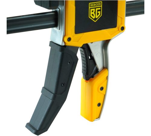 Струбцина Berger Быстрозажимная 95x900мм, зажим до 350 кг BG1927