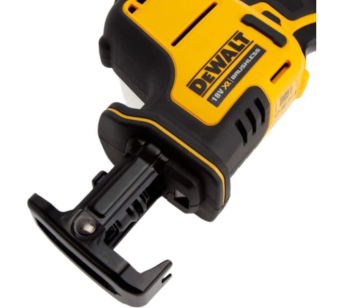 Сабельная пила DeWalt DCS369N-XJ без АКБ