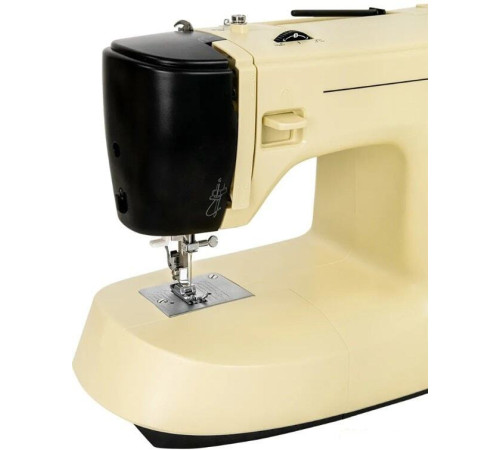 Механическая швейная машина Necchi 100