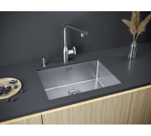 Кухонная мойка Paulmark Next 58 Uni PM215844-BS стальной/брашированная сталь