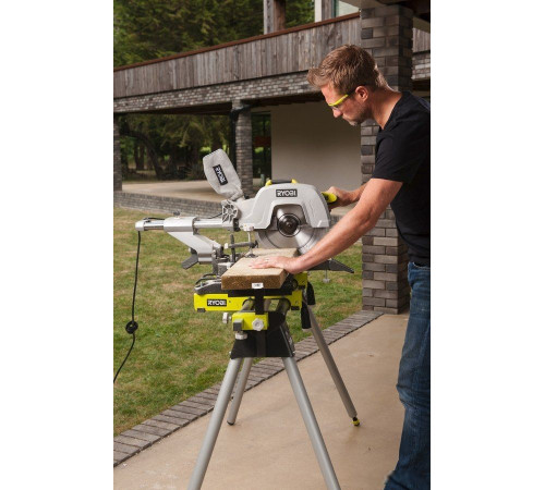 Торцовочная пила Ryobi EMS305RG