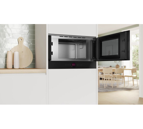 Микроволновая печь Bosch BFR9221B1