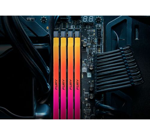 Оперативная память Kingston FURY Renegade RGB 16ГБ DDR5 8000МГц KF580C38RSA-16