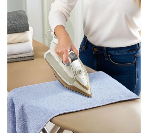 Утюг Kitfort KT-2616