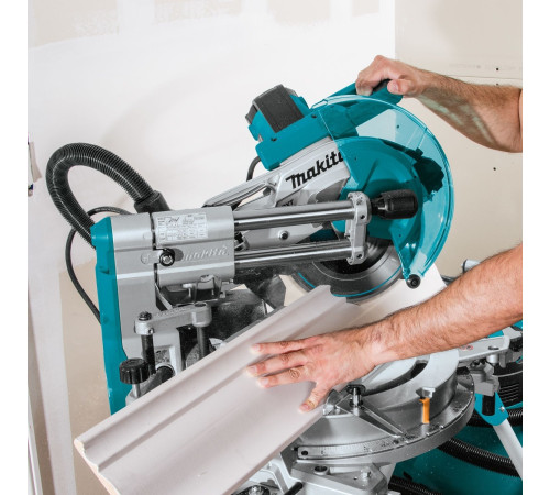 Торцовочная пила Makita LS1019L