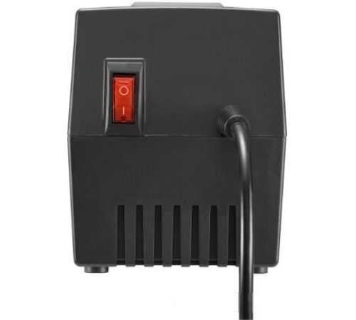 Стабилизатор напряжения APC Line-R 650VA LN650-RS