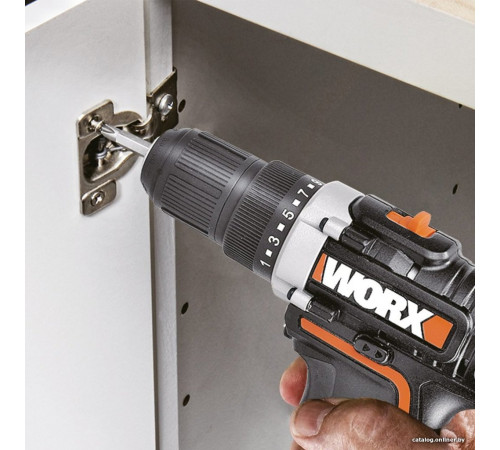 Дрель-шуруповерт Worx WX183.1 с 2-мя АКБ, кейс