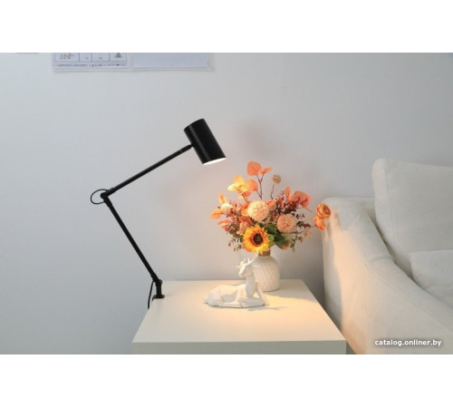 Настольная лампа ArtStyle HT-720B
