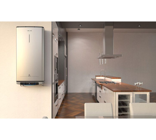 Накопительный электрический водонагреватель Ariston Velis Lux Inox PW ABSE WiFi 100