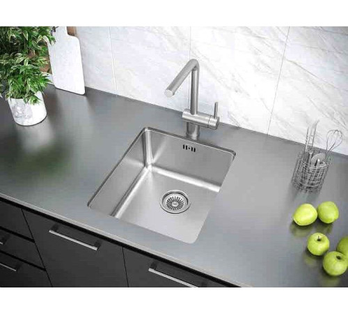 Кухонная мойка Paulmark Vista PM904438-BS