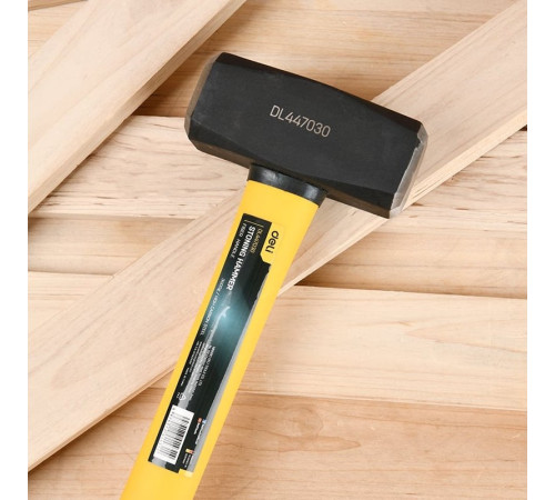Кувалда Deli DL447030