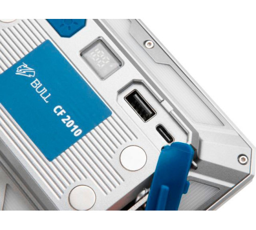 Фонарь Bull CF 2010