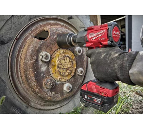 Гайковерт Milwaukee M18 FMTIW2F12-0X 4933478449 без АКБ, кейс