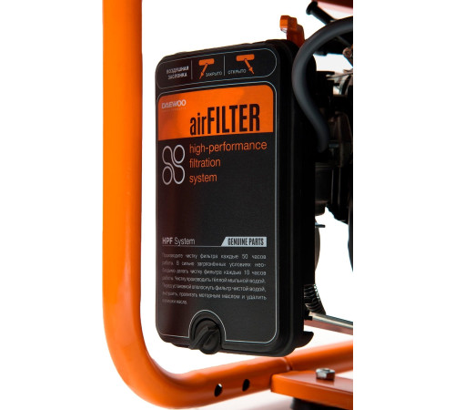 Бензиновый генератор Daewoo Power GDA 7500DFE