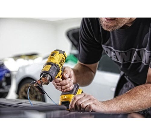 Промышленный фен DeWalt DCE530N-XJ без АКБ