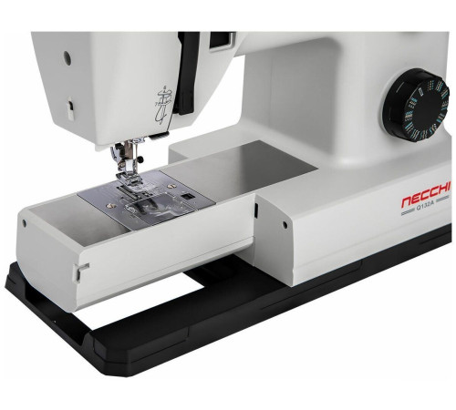 Электромеханическая швейная машина Necchi Q132A